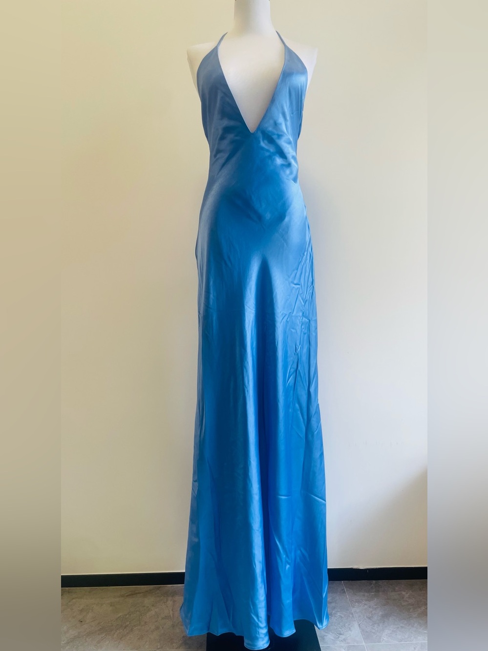 Misha V-Neck Halter with Big Bow Detail Maxi Dress in Bright Blue/Yellow Size S